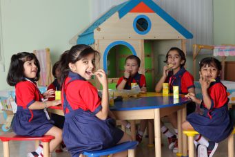 Bachpan Play school Kanpur